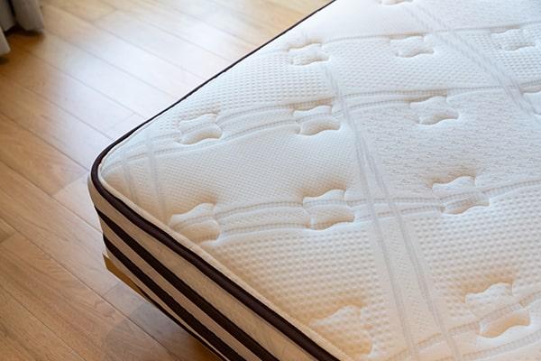 we can remove all types of mattresses, including memory foam, innerspring, and latex mattresses